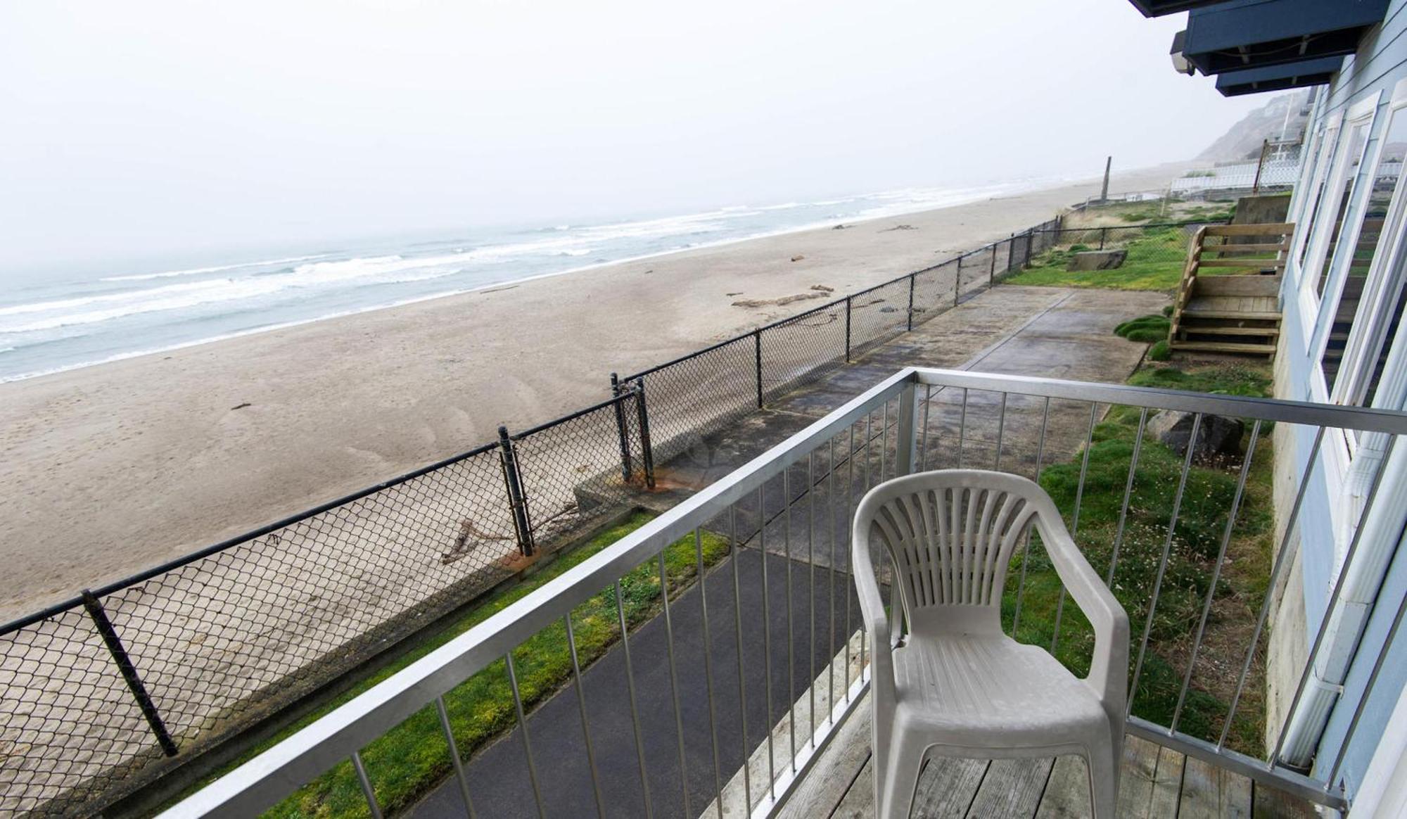 לינקולן סיטי Sandcastle Beachfront מראה חיצוני תמונה